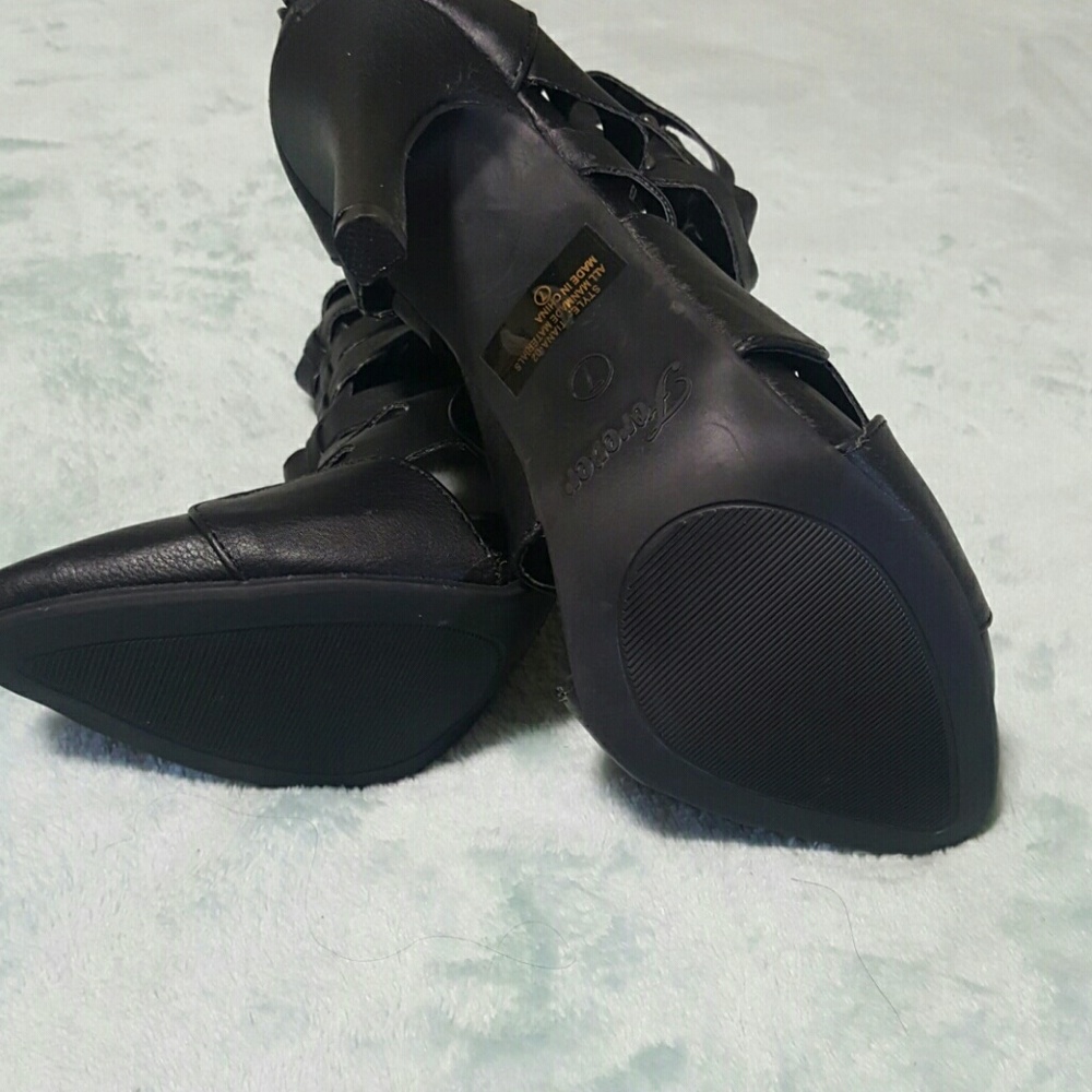 Booties - Picture 3 of 3